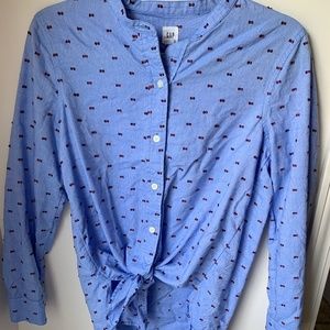 GAP Button Down & Front Tie